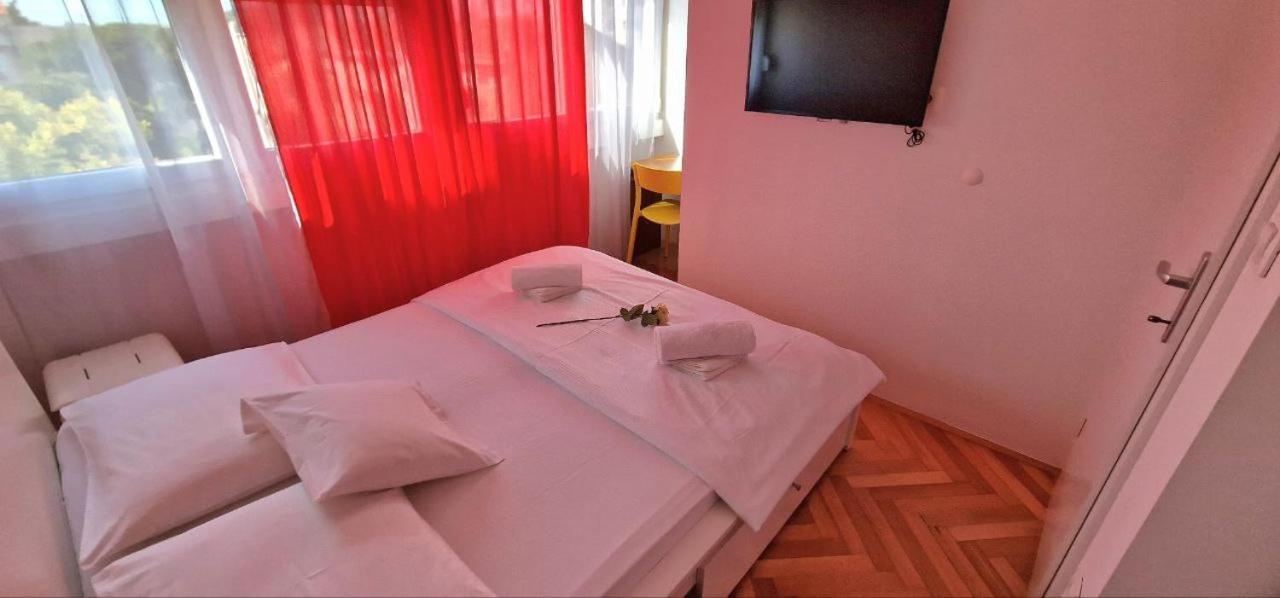 Apartments Zvone Split Exterior photo